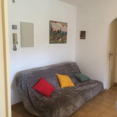 Coeur De Avec Jardin Privatif Appartamento